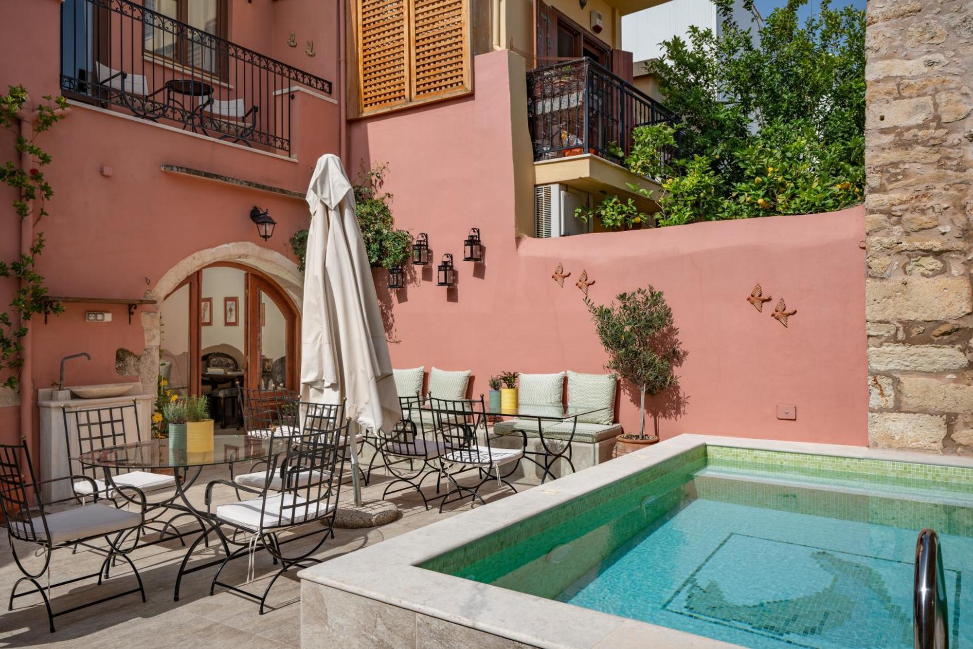 Phaedra Suites (Adults Only) Resmo Dış mekan fotoğraf