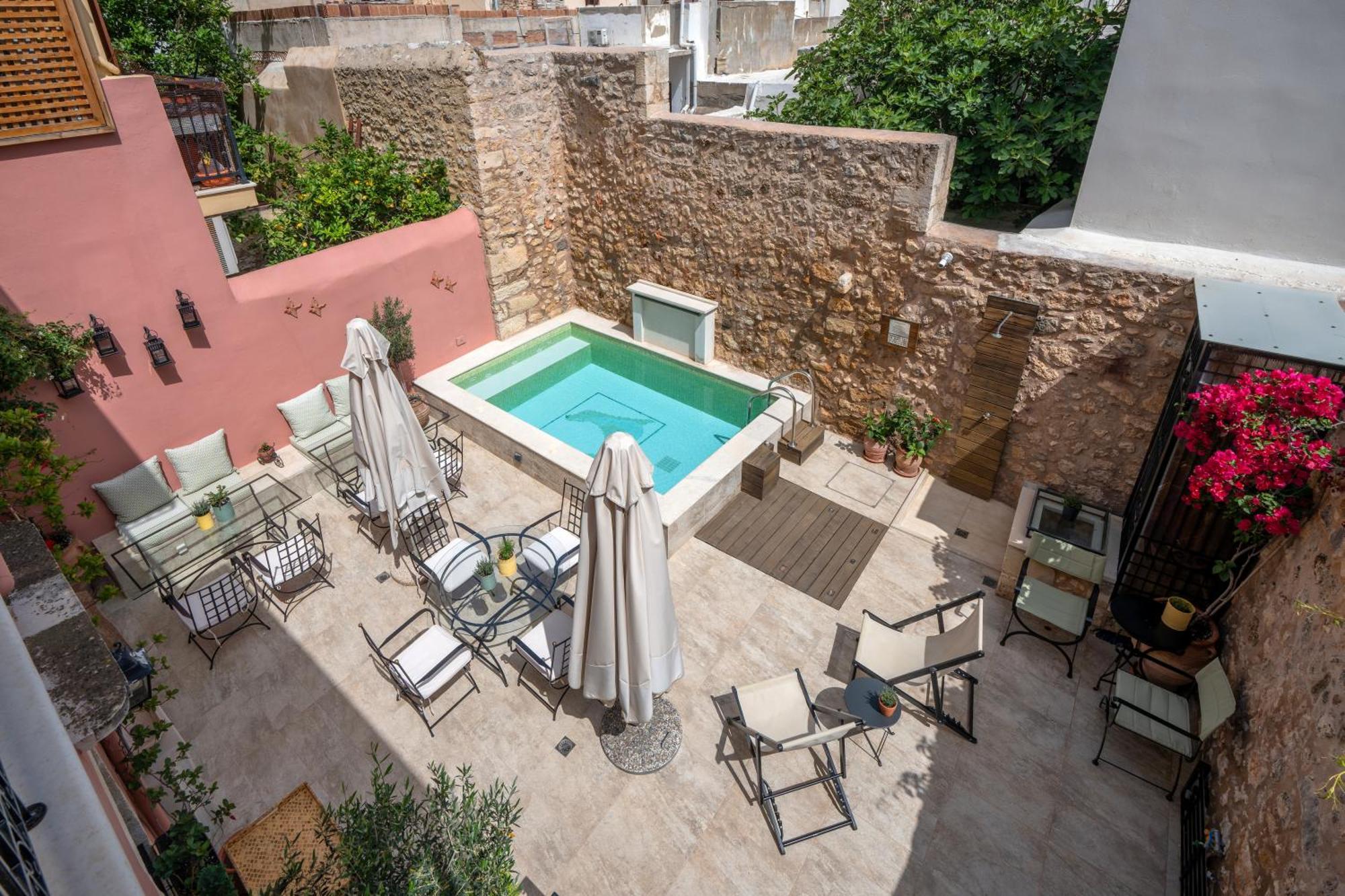 Phaedra Suites (Adults Only) Resmo Dış mekan fotoğraf