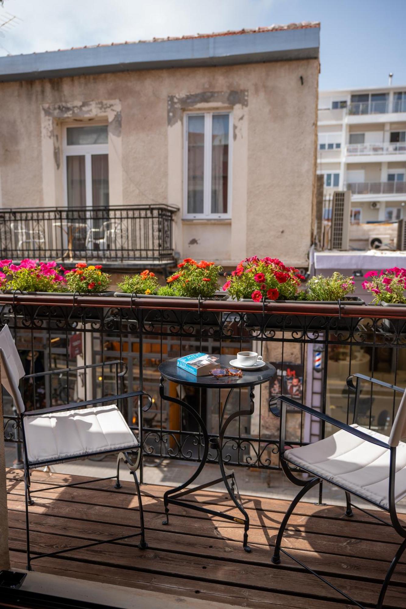 Phaedra Suites (Adults Only) Resmo Dış mekan fotoğraf